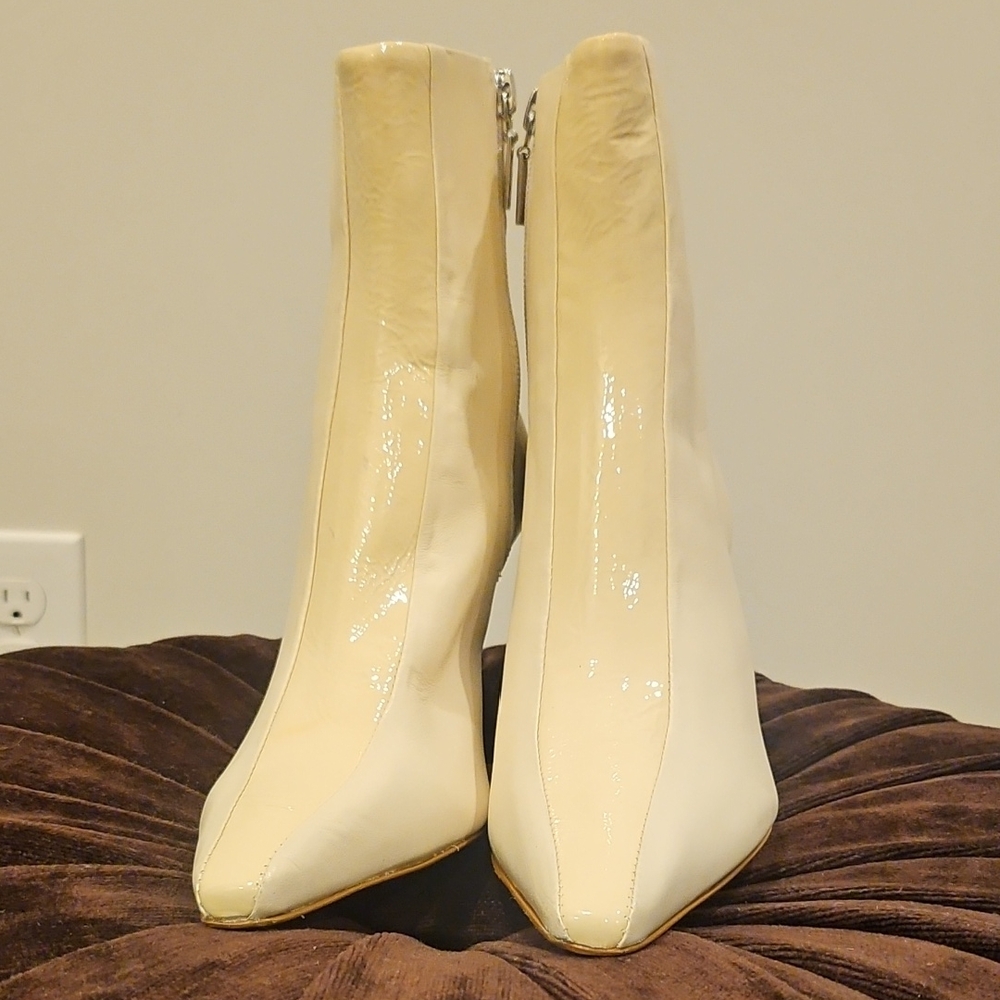 SCHUTZ Cream Heeled Boots